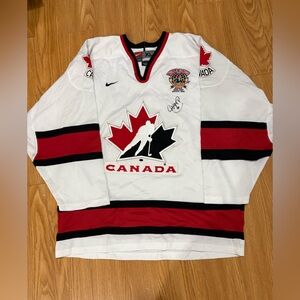 VTG Nike team 2003 world junior championships team canada hockey jersey size XL